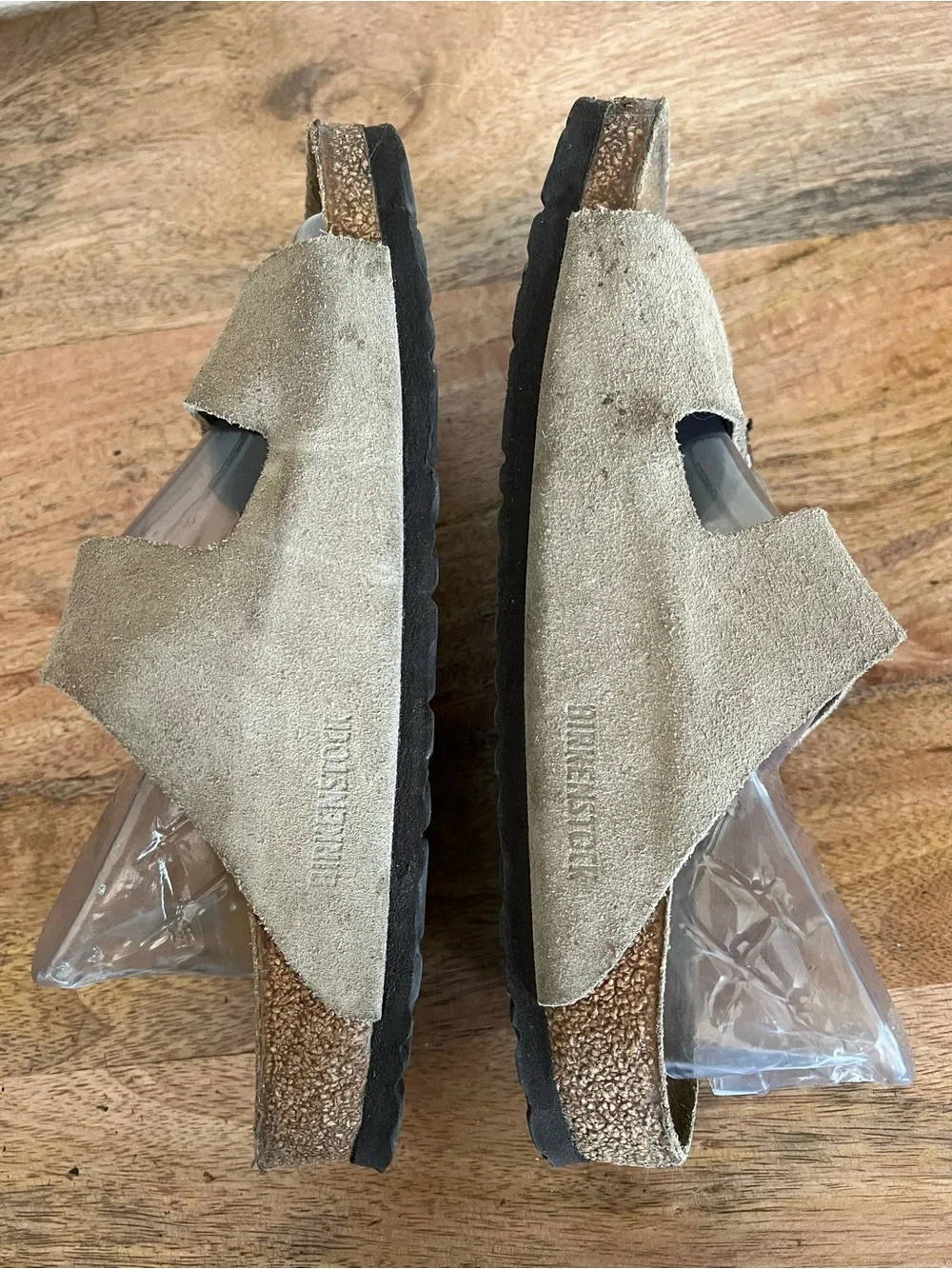 Birkenstock Arizona Tan Suede Sandals Size 40 M US 7-7.5 WUS 9 to 9.5